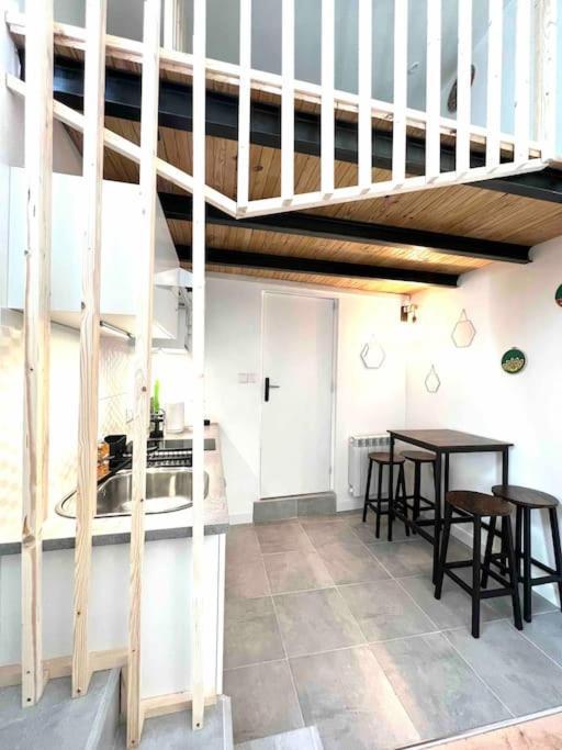 Jolie Mini Maison Lovely Tiny House Vitry-sur-Seine Kültér fotó